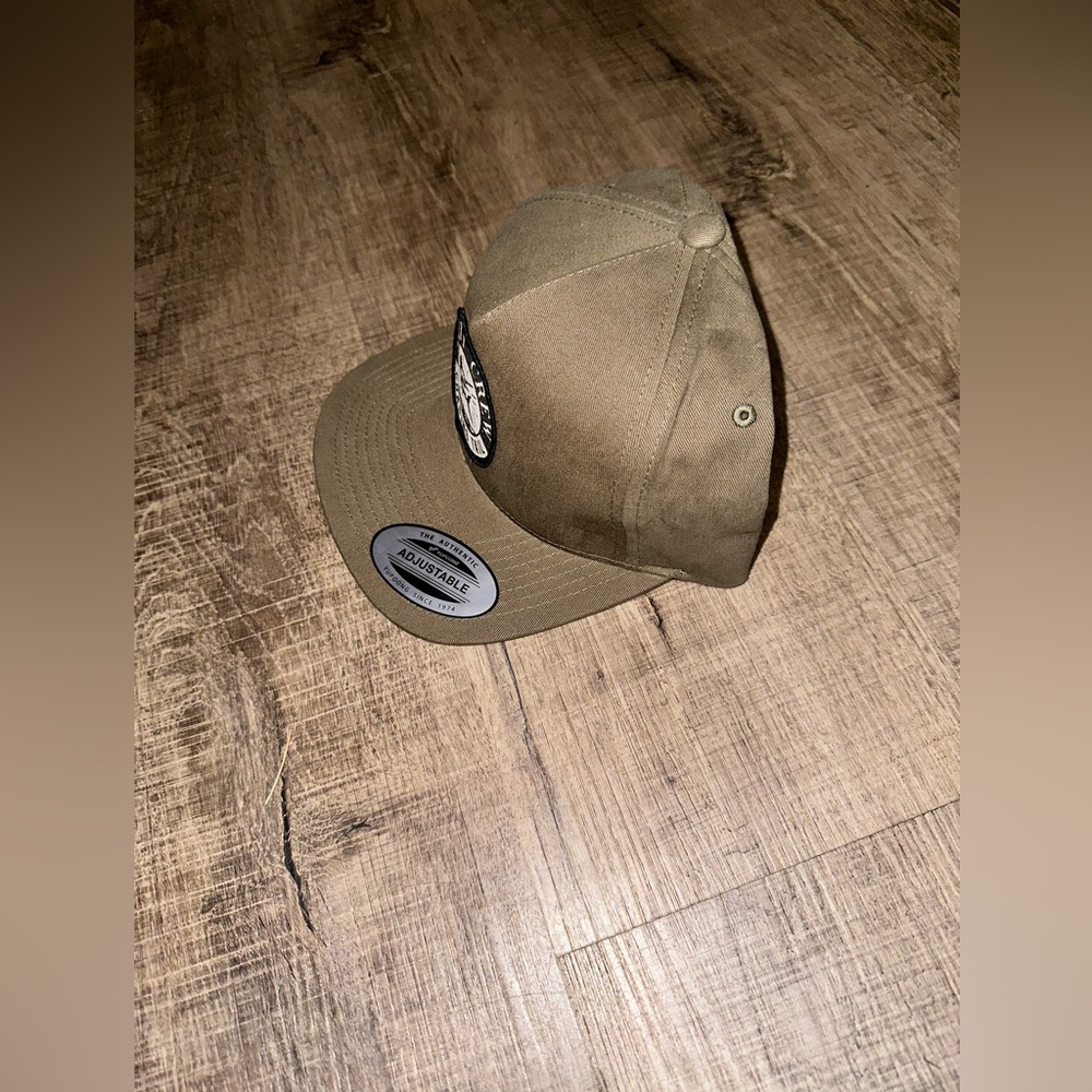 Salty Crew baseball cap snap back NEW DARK BROWN IN COLOR UNISEX NWOT - Picture 2 of 4